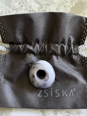 ZSISKA Gray & White Marbled Resin Bead Necklace Pendant